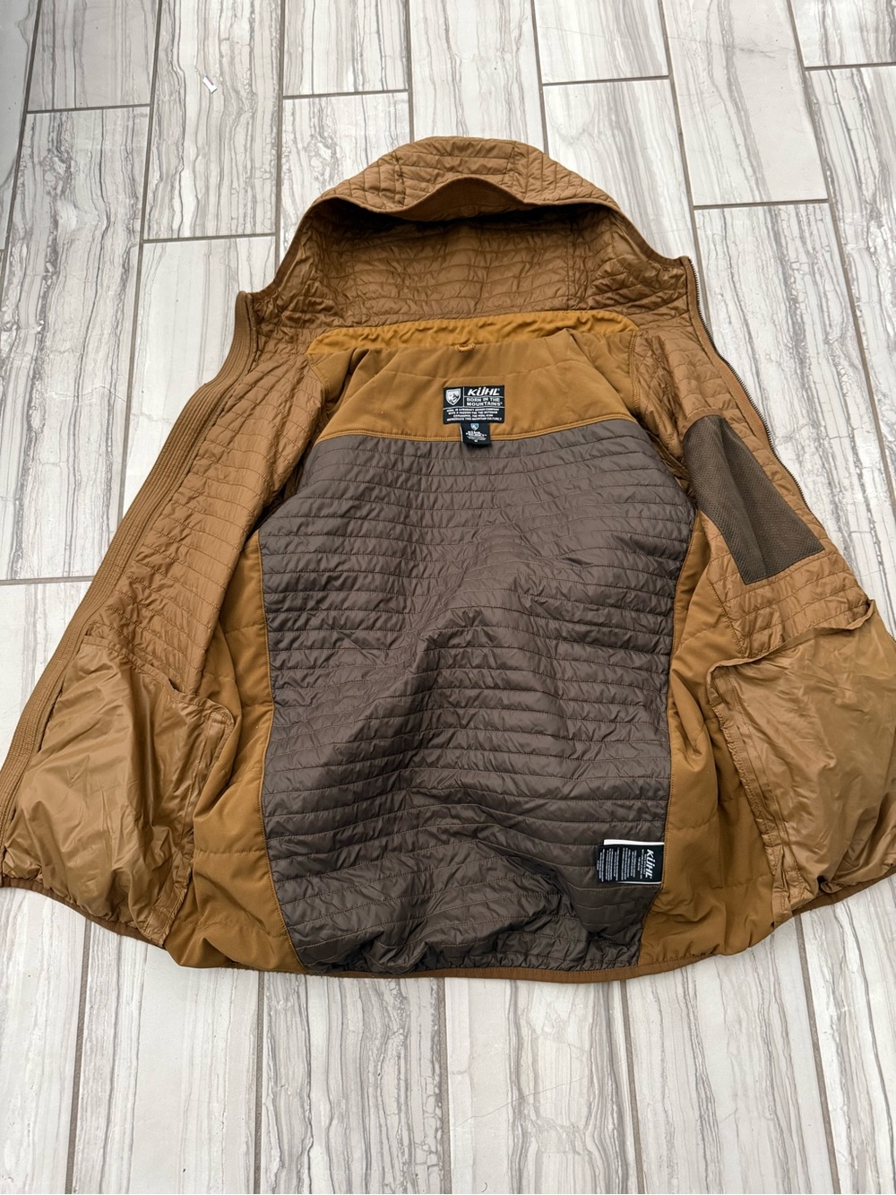 Kuhl insulated jacket w/hood. EUC - Picture 4 of 5